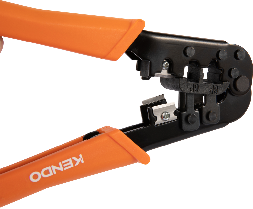 Plug crimping plier