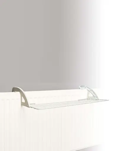 [V174] Radiator & balcony clothes airer  2.8m  